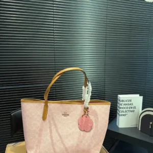 Coach s2233ty shopping tote hand bag
