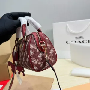 COACH 2026 pbbl tab sb 26 10011289 jax handbag