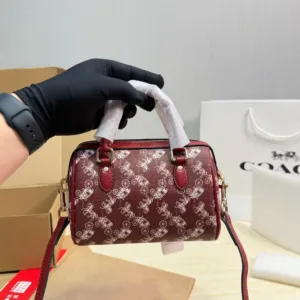 COACH 2026 pbbl tab sb 26 10011289 jax handbag