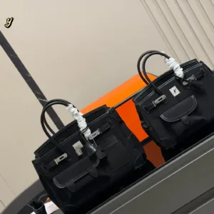 Hermes Bk30 Tote Hand bags
