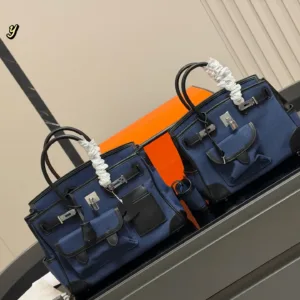 Hermes Bk30 Tote Hand bags