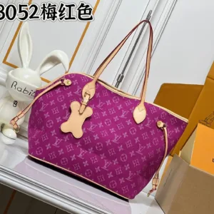 M28052 Neverwoof MM Other Monogram Canvas Travel Bags