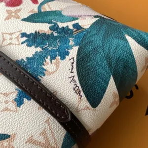 M29185 Squire East West Other Monogram Dune Canvas Handbags