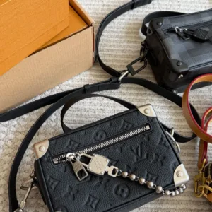 Louis Vuitton Trunk small Tote handbags