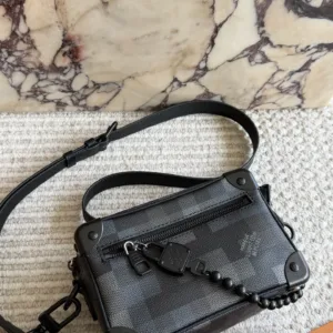 Louis Vuitton Trunk small Tote handbags