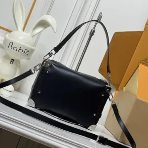 Side Trunk MM district monogram m25568 shoulder bag