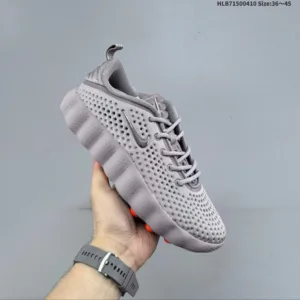 Nike Mind 002 sneakers