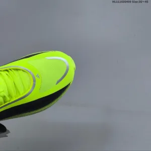 Adidas Hyperboost EDGE sneakers