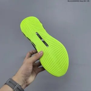 Adidas Hyperboost EDGE sneakers
