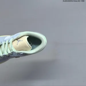 Air Jordan 1 Low Shoes