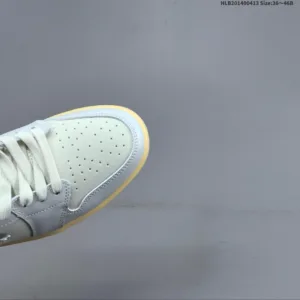 Nike Air Jordan 1 Low sneakers