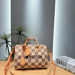 Louis Vuitton checkerboard pillow Tote Hand bags