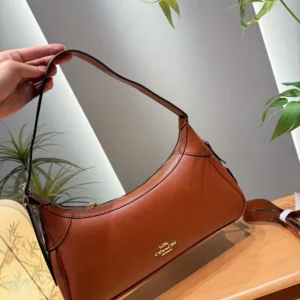 Coach Ella 35 Underarm HandBags