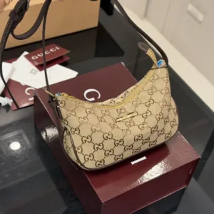 GUCCI New Original GG Handbag