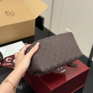 Gucci Essence New Underarm Hand Bags