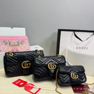 Gucci GG Marmont Underarm Tote Hand Bags