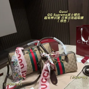 Gucci GG Supreme Boston Tote Hand Bags