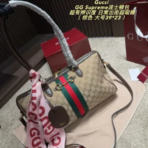 Gucci GG Supreme Boston Tote Hand Bags