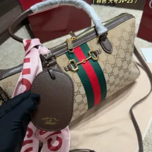 Gucci GG Supreme Boston Tote Hand Bags