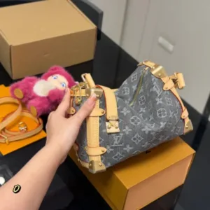 Lv soft box Rocket bag