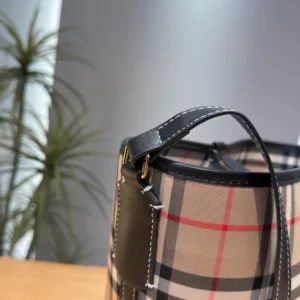 Burberry classic plaid bucket handbag