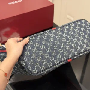 Gucci new Hobo tote handbags