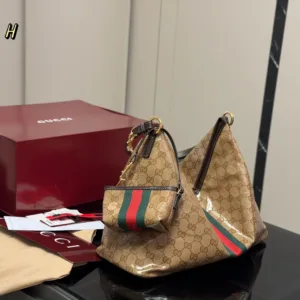 Gucci new Hobo tote handbags