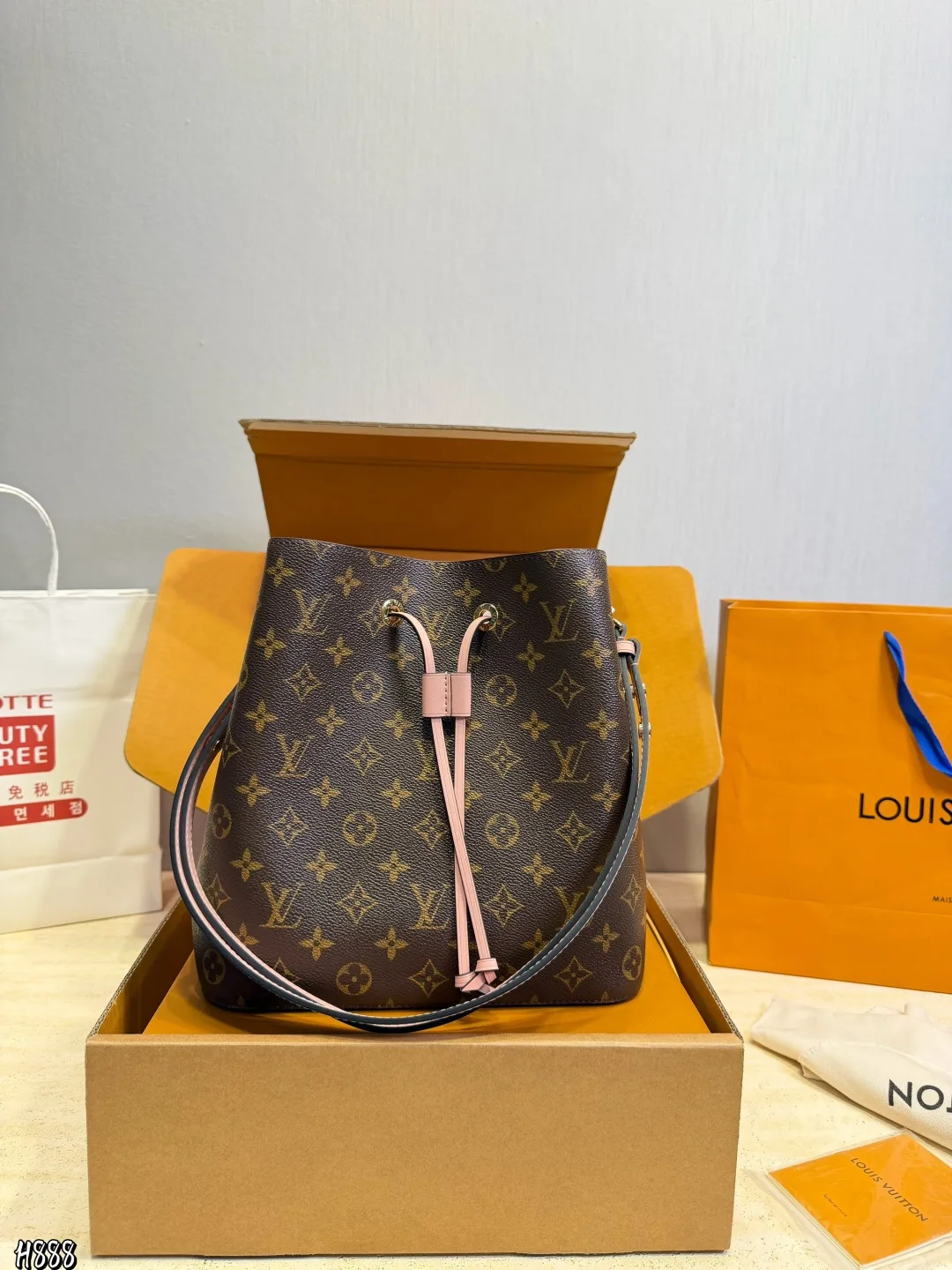 LV Champagne Bucket tote handbags - Image 3