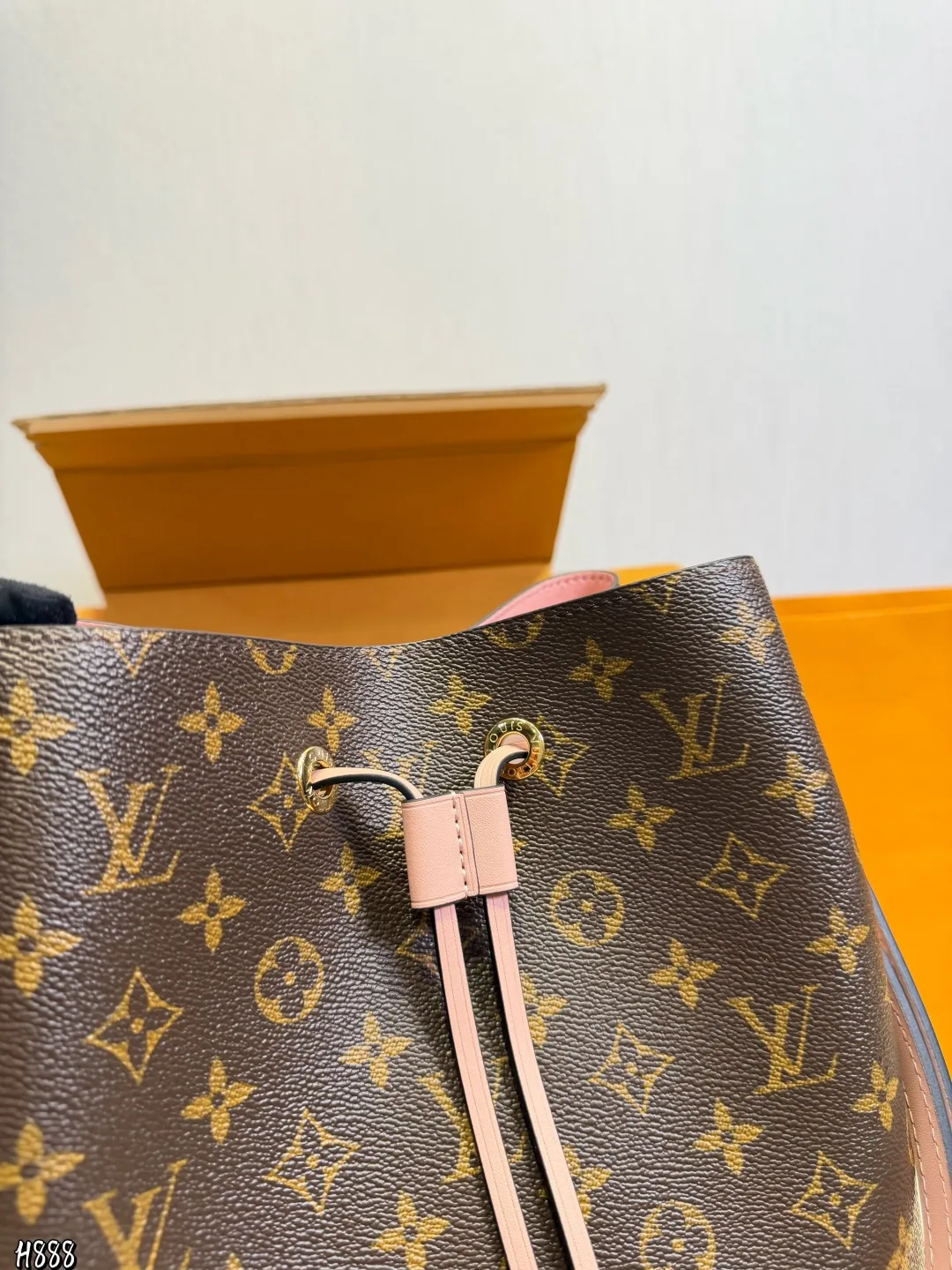 LV Champagne Bucket tote handbags - Image 6