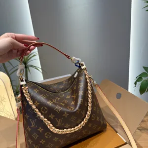 LV Multipass Tote Handbags