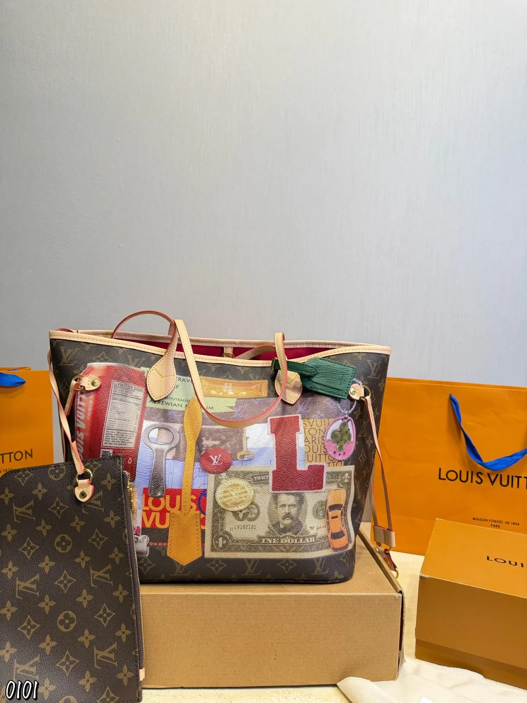 LV Neverfull Classic 2-in-1 Old Flower Red Inner Tote Hand Bags - Image 4