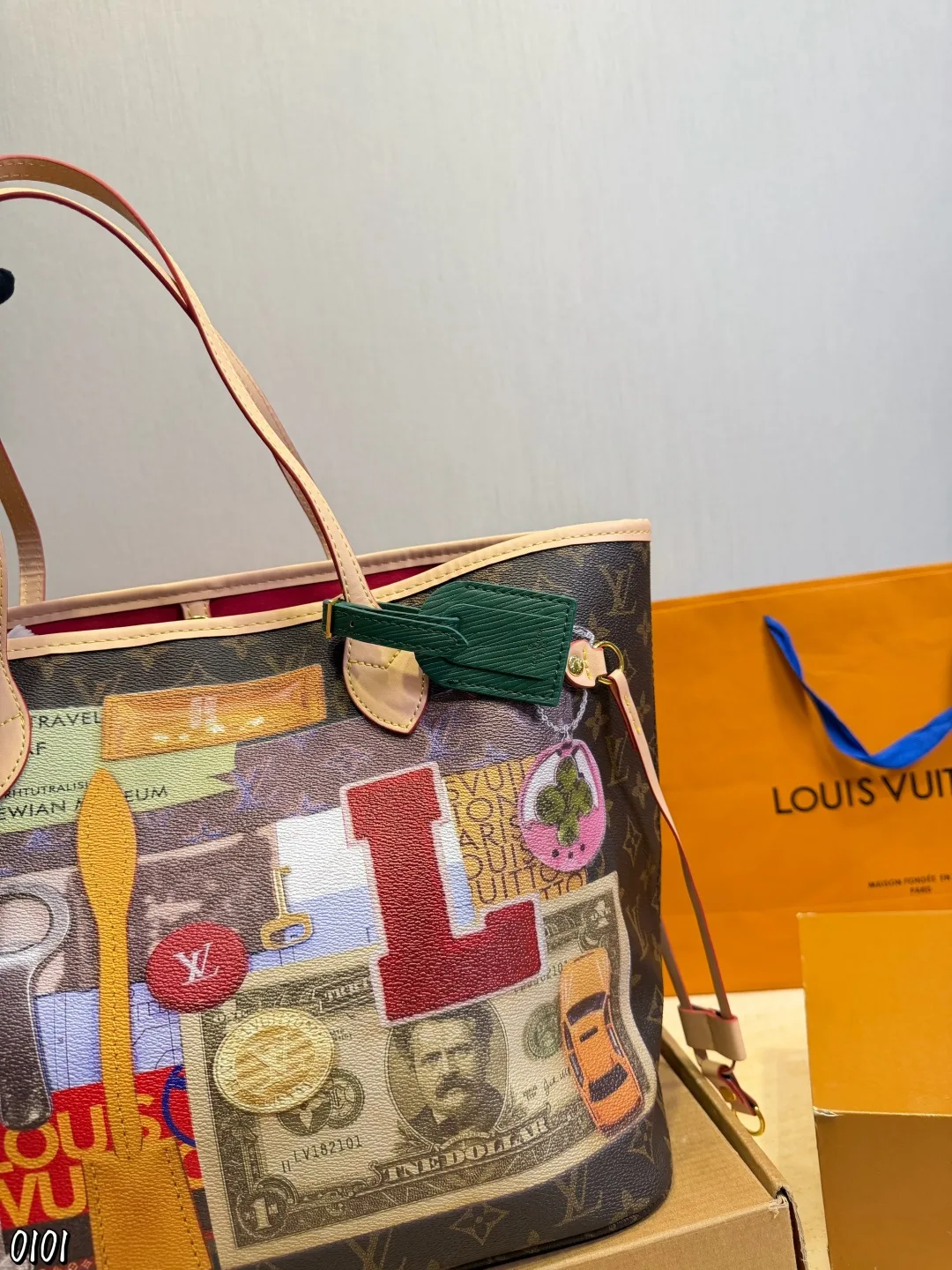 LV Neverfull Classic 2-in-1 Old Flower Red Inner Tote Hand Bags - Image 2