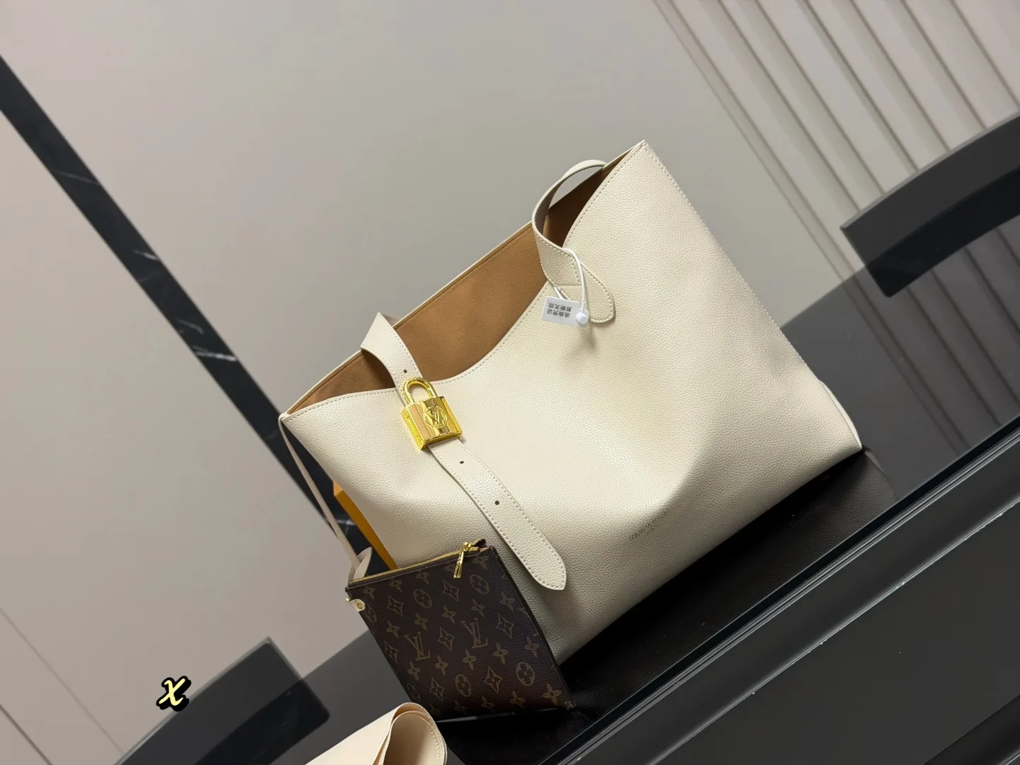 Louis Vuitton low key bumper handbag - Image 2