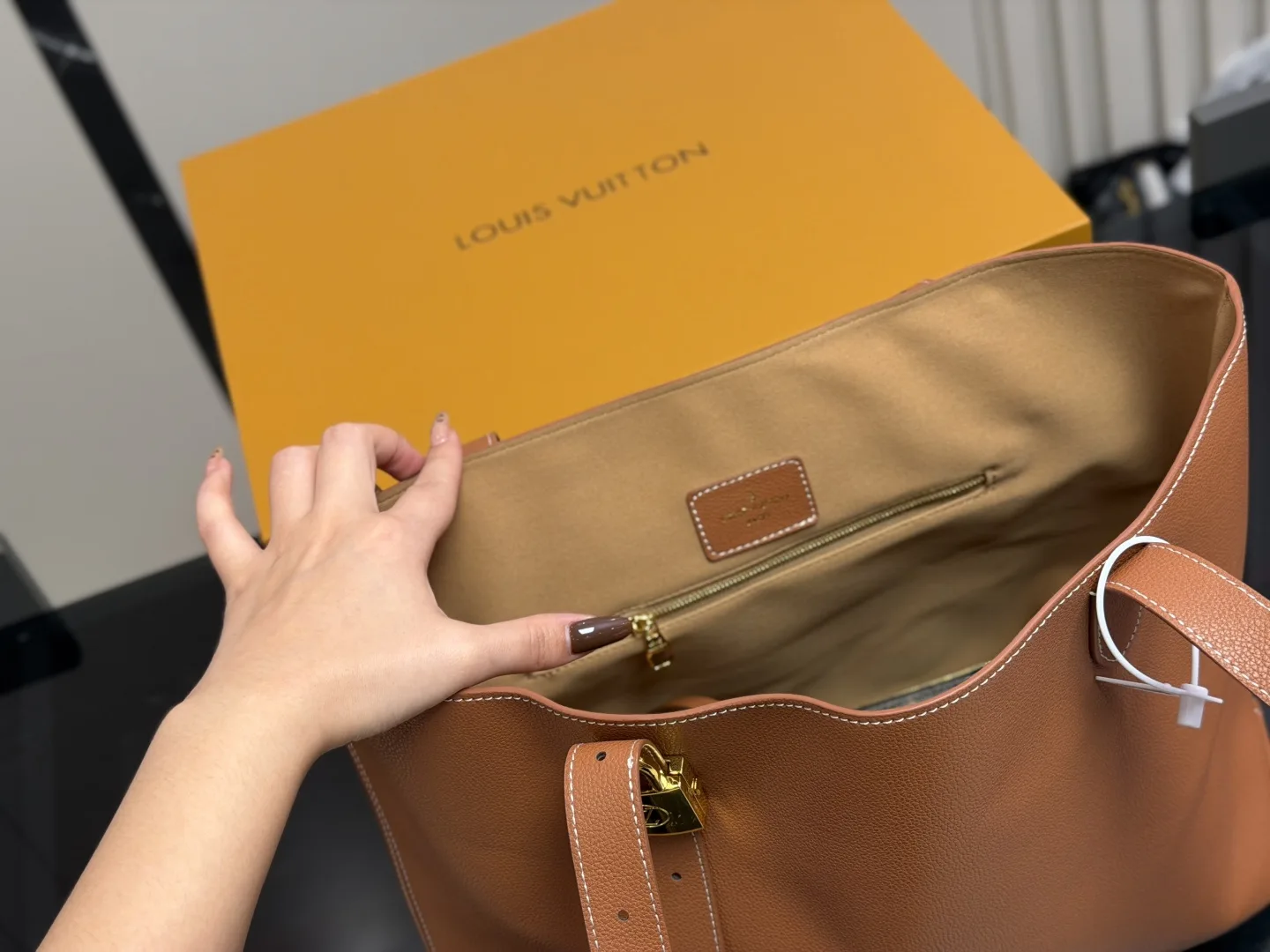 Louis Vuitton low key bumper handbag - Image 7