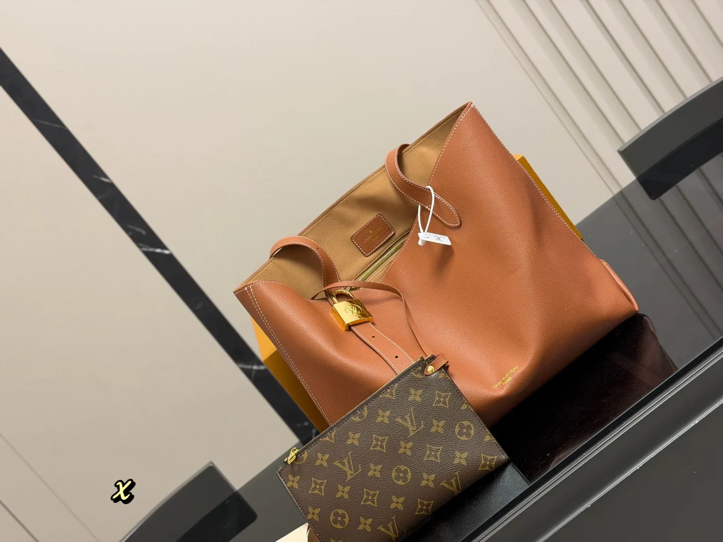 Louis Vuitton low key bumper handbag - Image 8