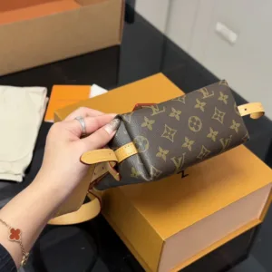 LV new nano carryall tote bags