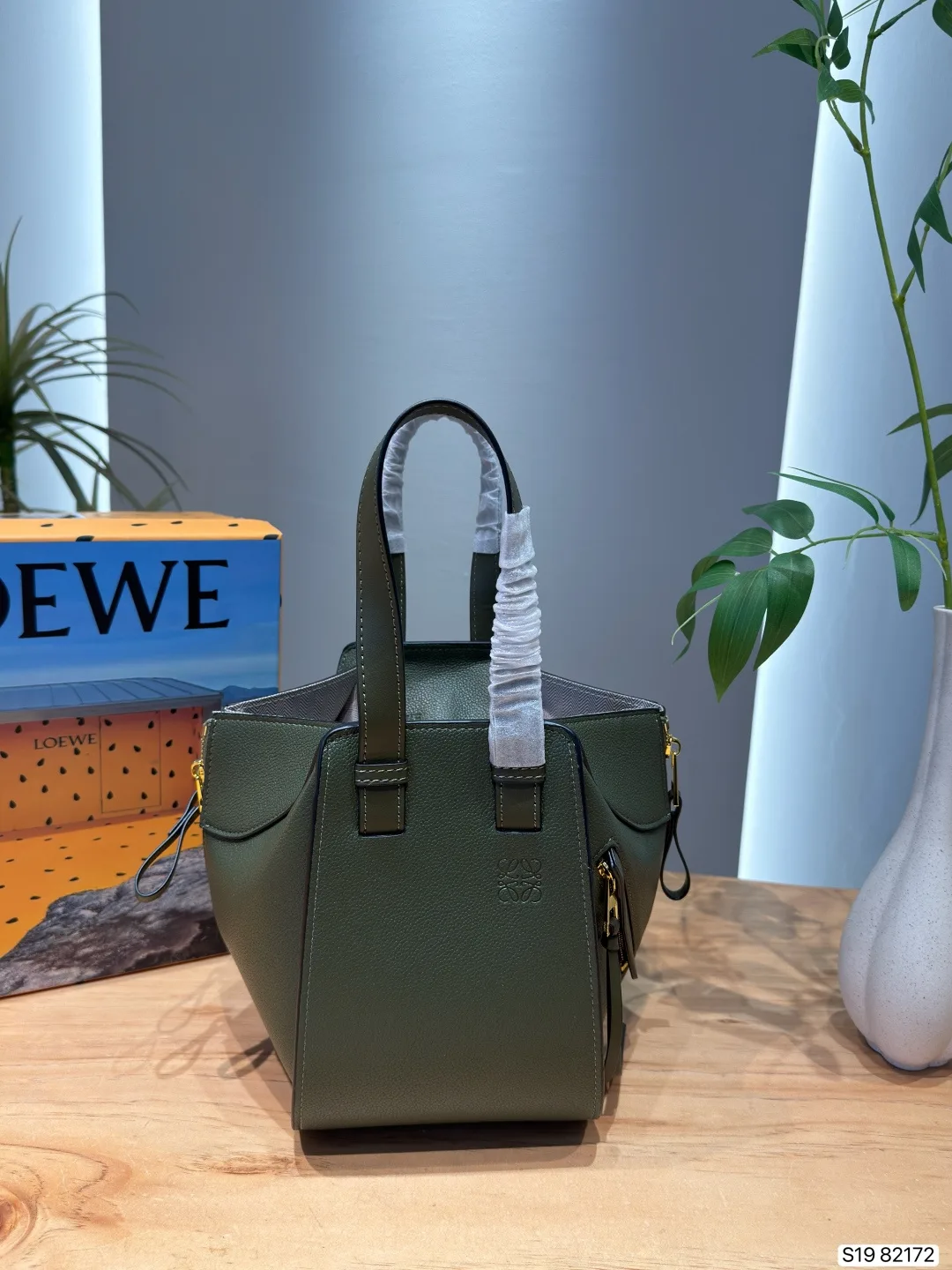 Loewe Hammock swing hand bag - Image 12