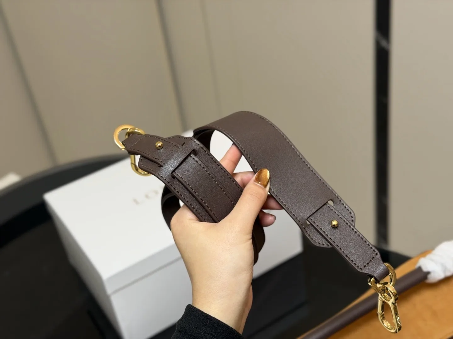 Loewe Puzzle suede geometric hand bag - Image 11