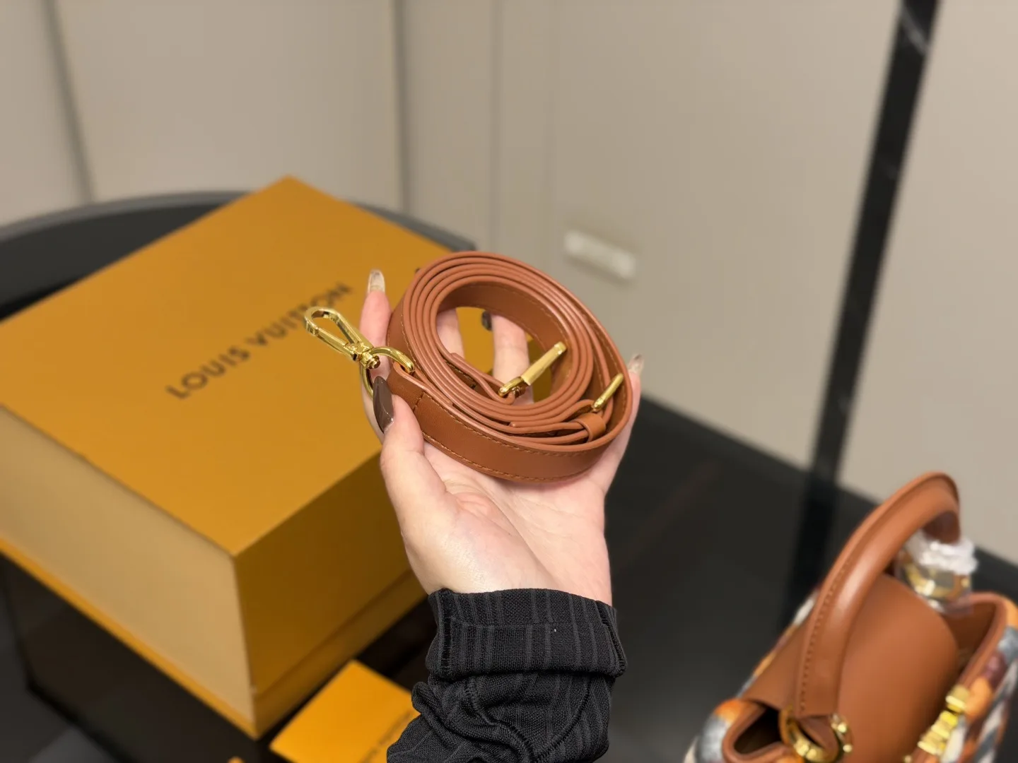 L&V Capucines Taurillon Tote Hand Bags - Image 6