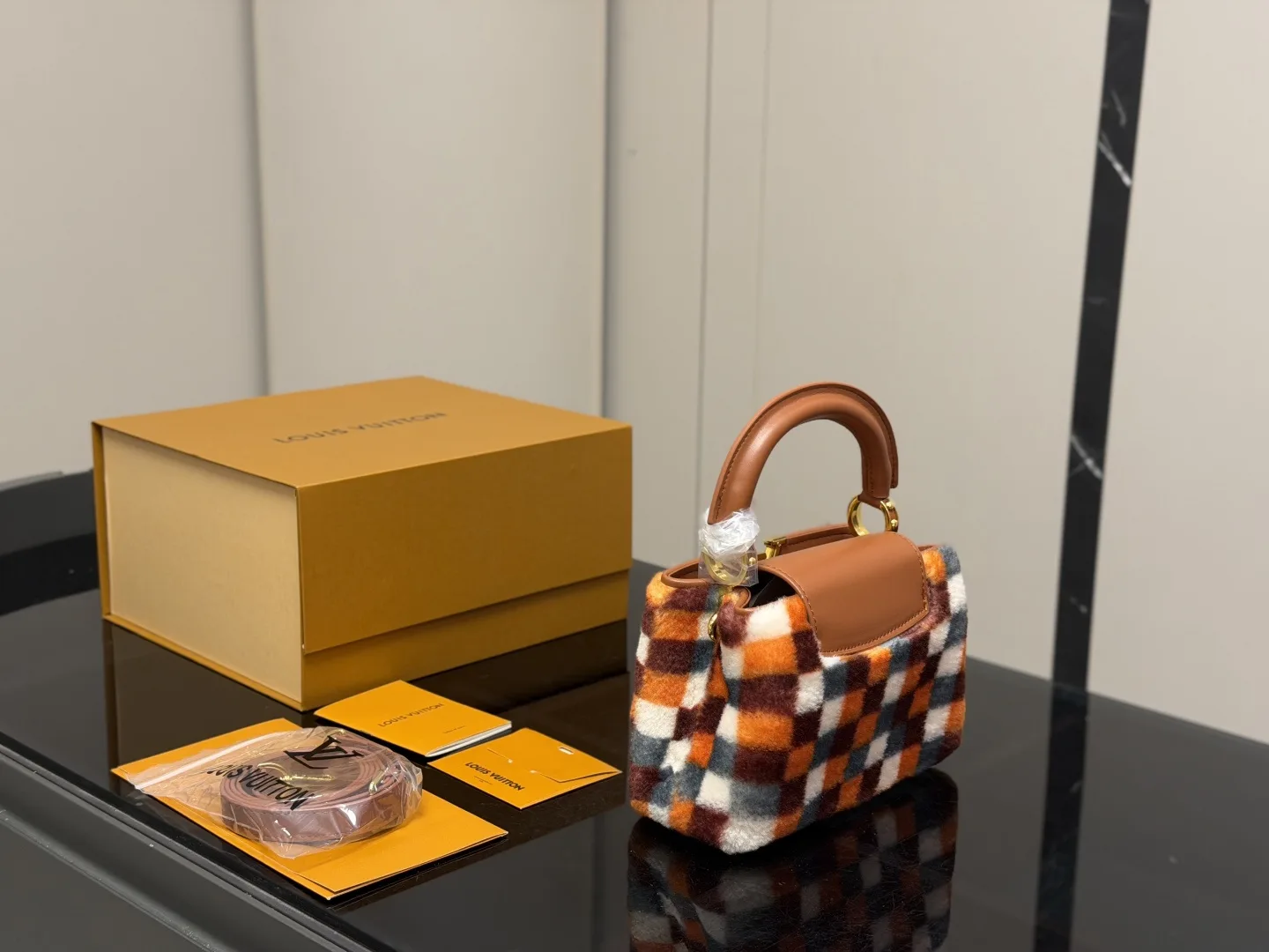 L&V Capucines Taurillon Tote Hand Bags - Image 4