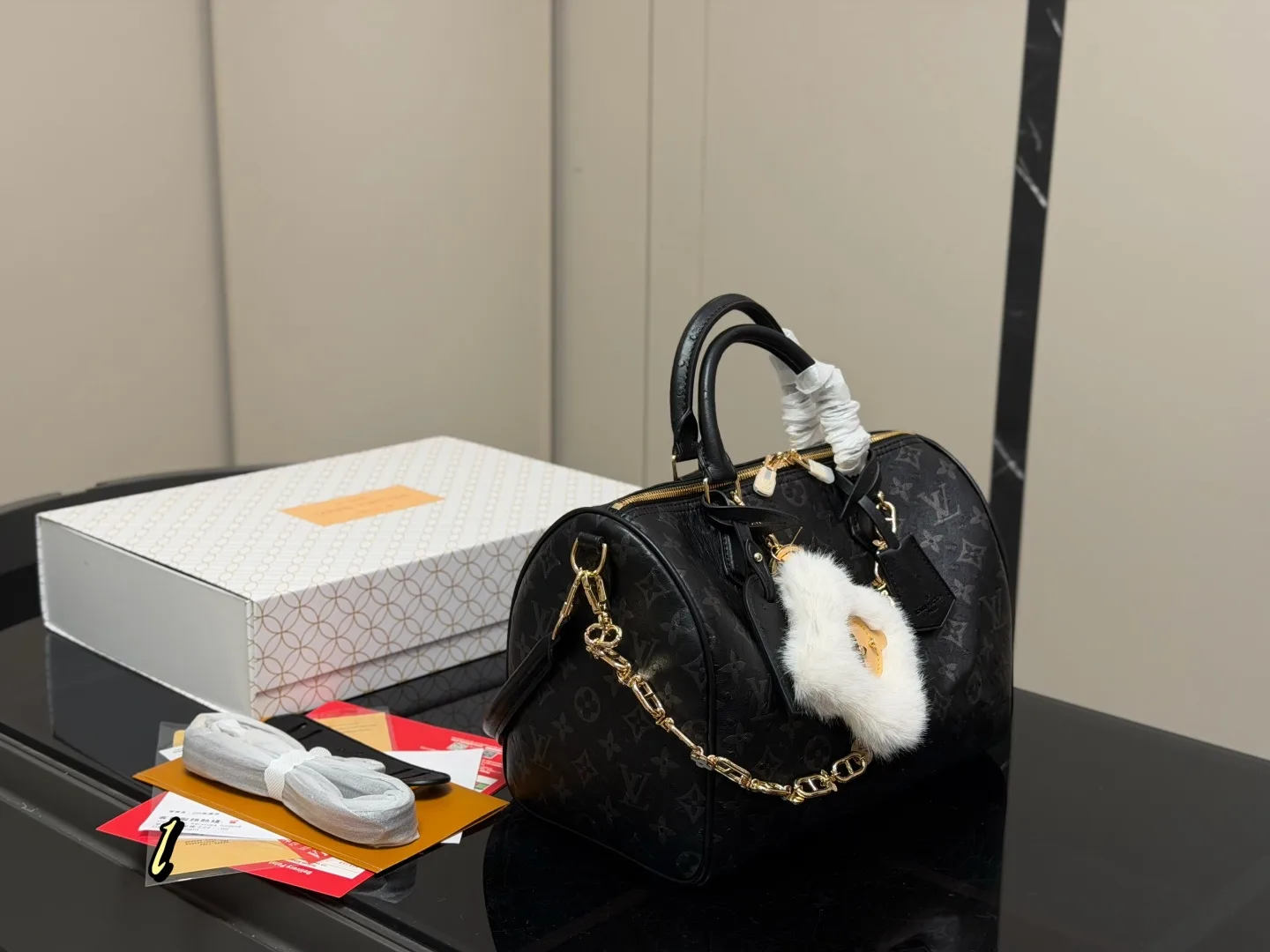 Lv Speedy 30 pillow tote handbags - Image 18