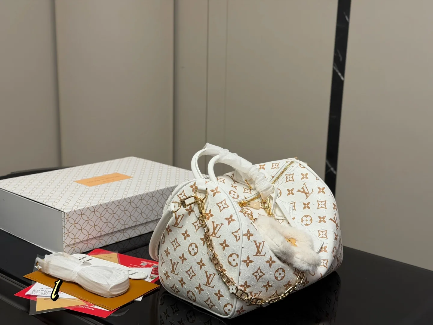 Lv Speedy 30 pillow tote handbags - Image 14