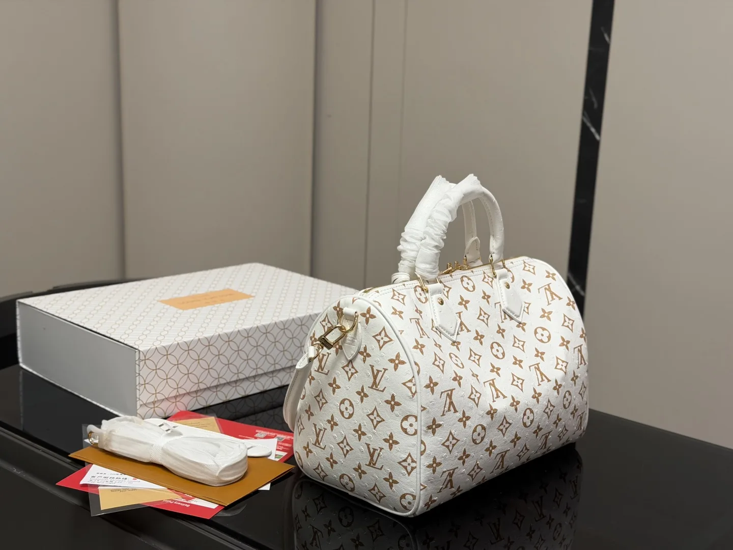 Lv Speedy 30 pillow tote handbags - Image 12