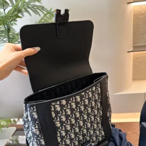 Christian dior Classic OBLIQUE jacquard saddle backpack