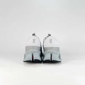 On Cloudflyer Cloudswift Amp Sneakers