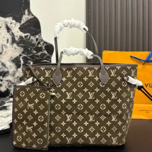 Lv Classic Neverfull shopping bag