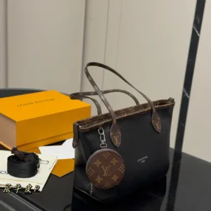 Lv Neverfull Medium Shopping Bag