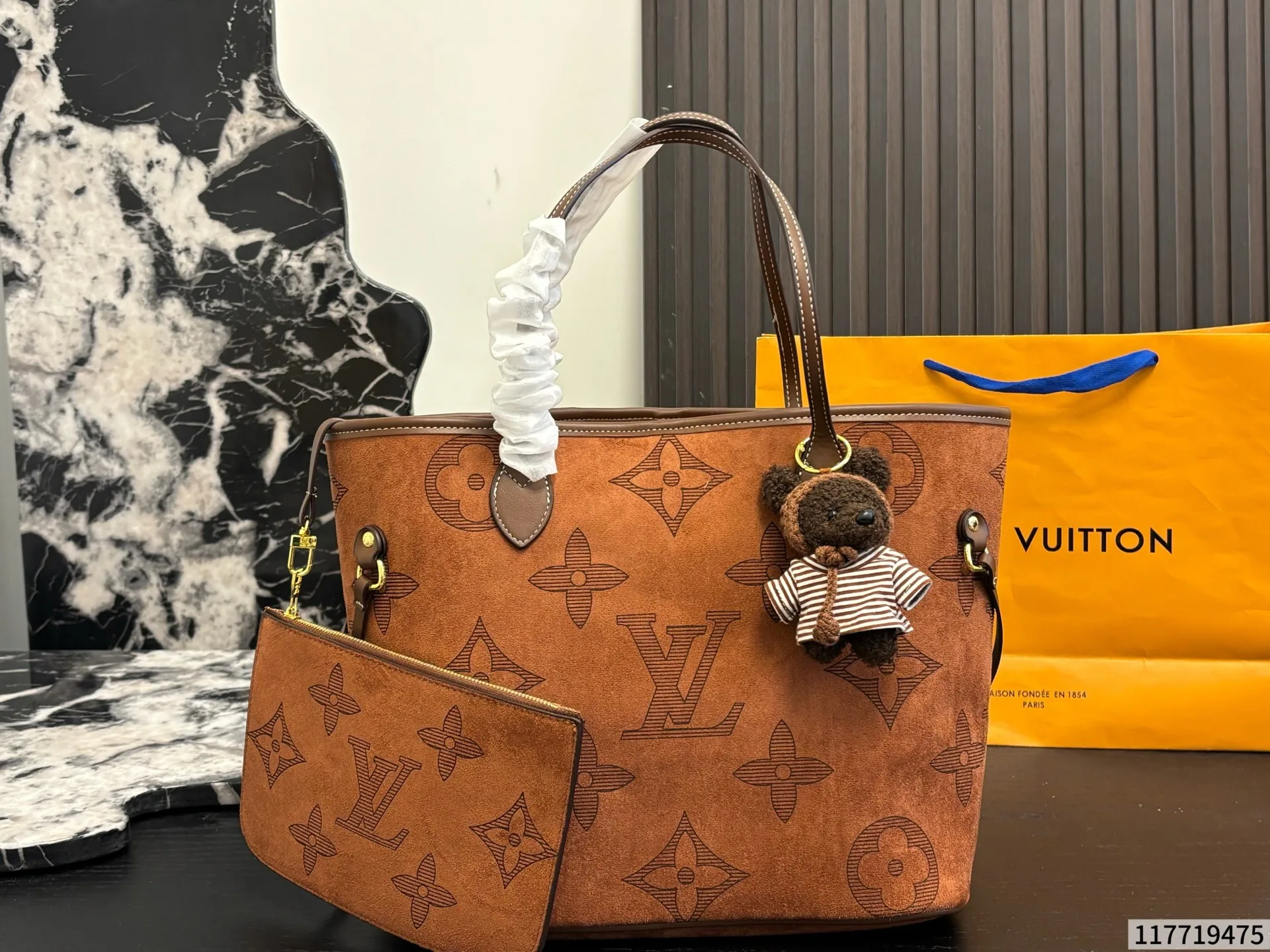 Lv Neverfull classic entry-level shopping bag - Image 2