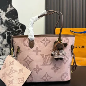 Lv Neverfull classic entry-level shopping bag