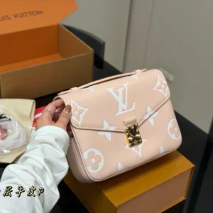 Lv cowhide mailman bag